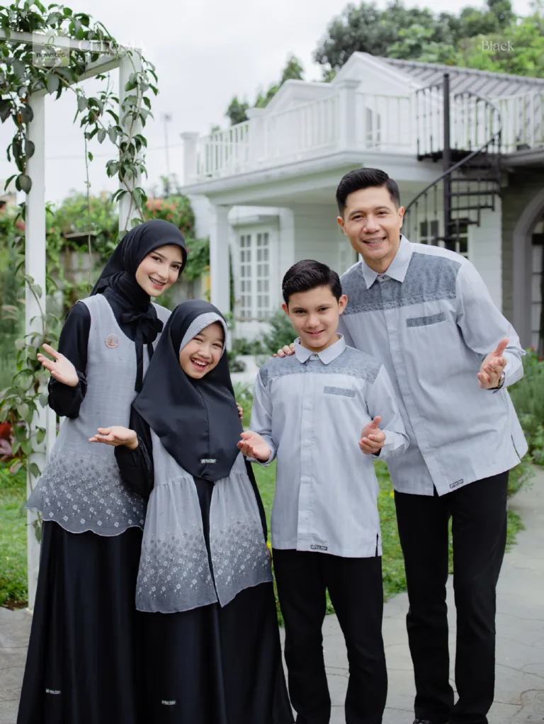 Galery Celosia Black 1