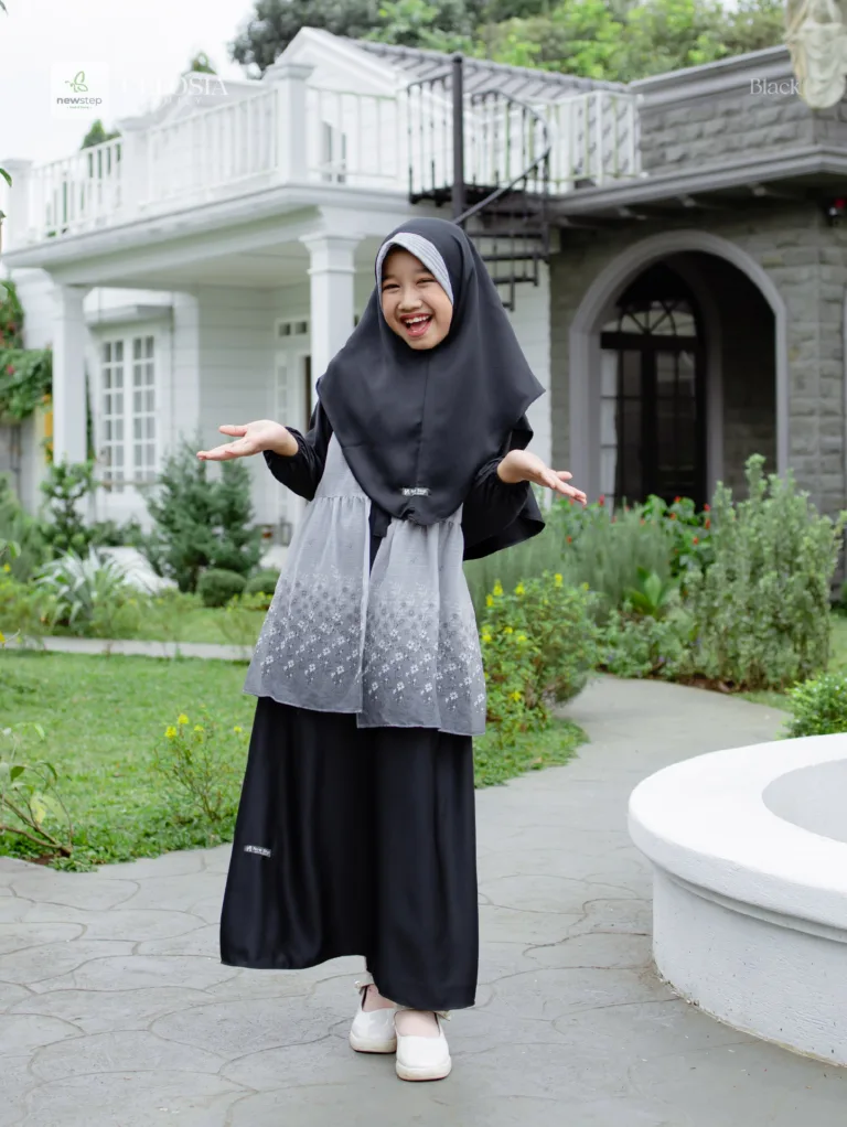 Galery Celosia Black 5