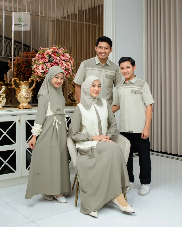 Warna Puspa Sukama Kakky